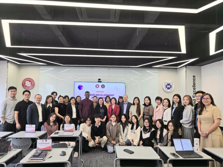 [RECAP] Tọa đàm: Career Development in Academia