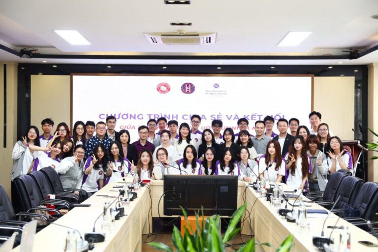 Recap: Chương trình Chia vẻ và Kết nối FTU i-Honser và UQ Alumni Hà Nội
