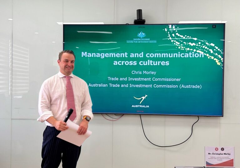 ”FTU HAS AN AMAZING REPUTATION UP HERE IN VIETNAM” – Chia sẻ của ÔNG CHRISTOPHER MORLEY – THAM TÁN THƯƠNG MẠI VÀ ĐẦU TƯ, ĐẠI SỨ QUÁN AUSTRALIA TẠI VIỆT NAM