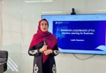 Giảng viên Zara Taba (Đại học Queensland) và môn Machine Learning for Business tại Trường Đại học Ngoại thương